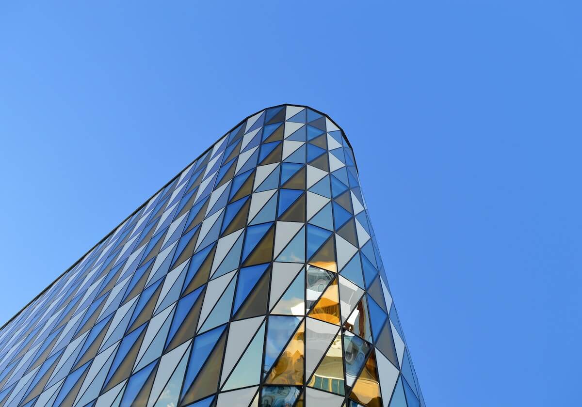 v体育官方入口-英超-B费破门姆伯莫进球 曼联两球完胜热刺